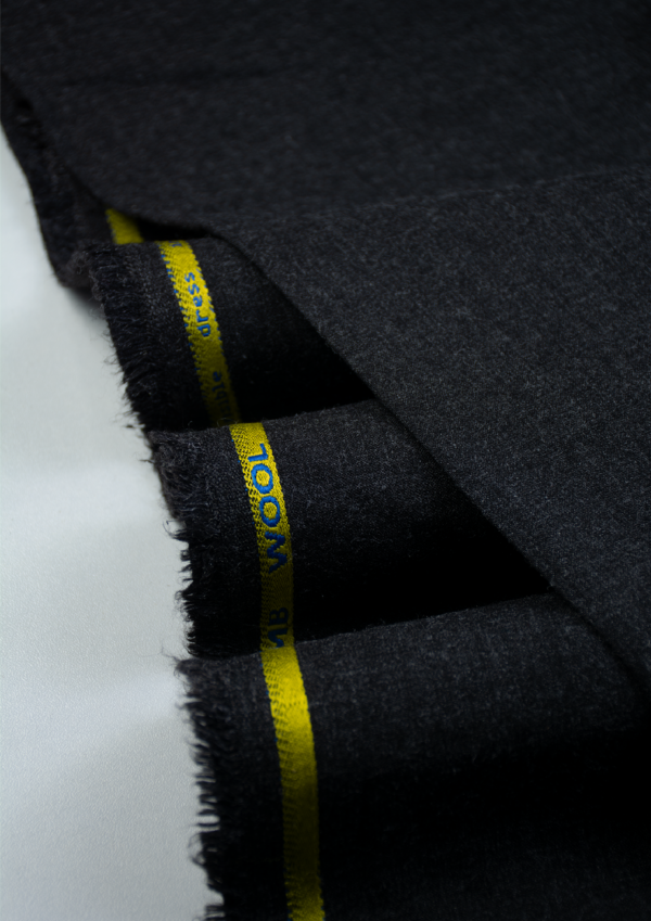 ECOF JET BLACK WOOL FABRIC - Image 2